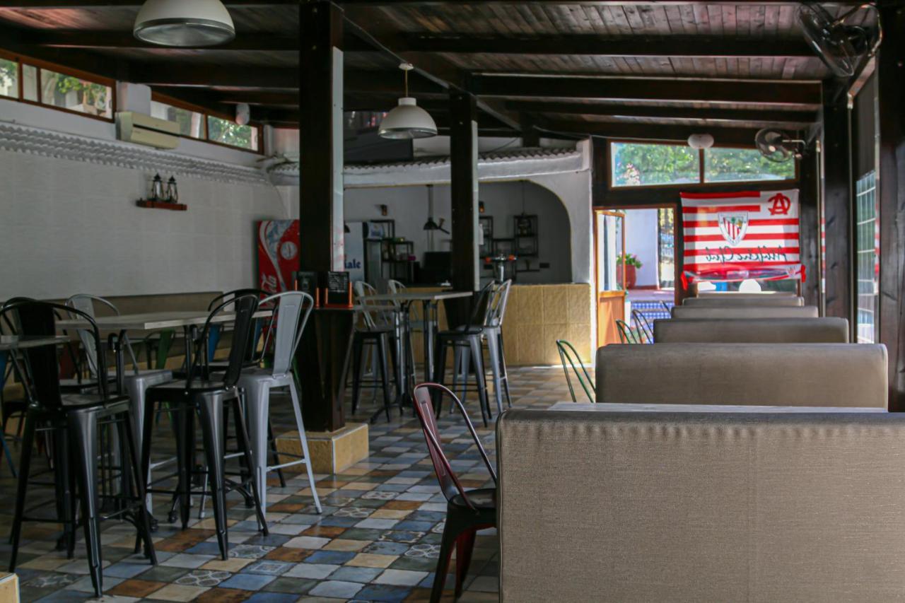 Hotel Mandy เทโทอัน ภายนอก รูปภาพ