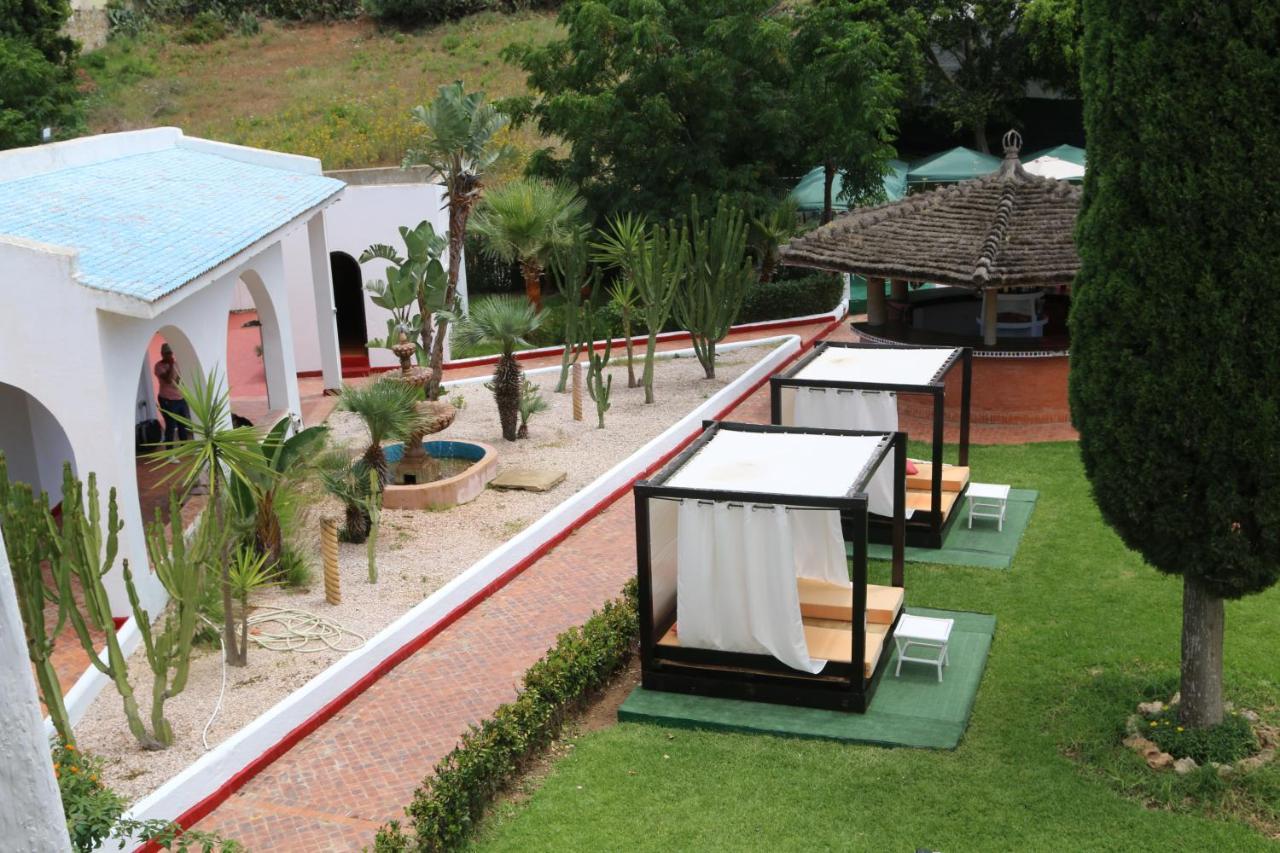 Hotel Mandy เทโทอัน ภายนอก รูปภาพ
