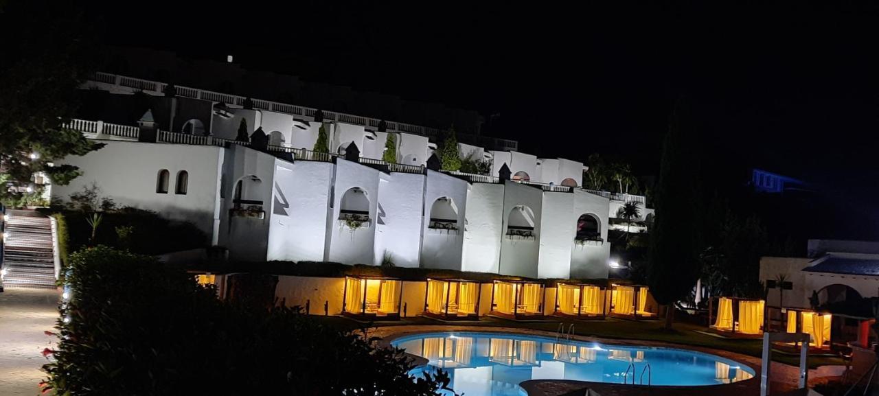 Hotel Mandy เทโทอัน ภายนอก รูปภาพ